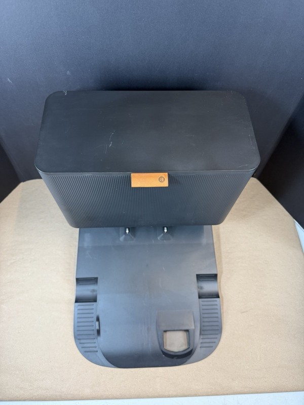 iRobot ADG-N1 Clean Base Automatic Dirt Disposal Charger Roomba No Power Cord gallery
