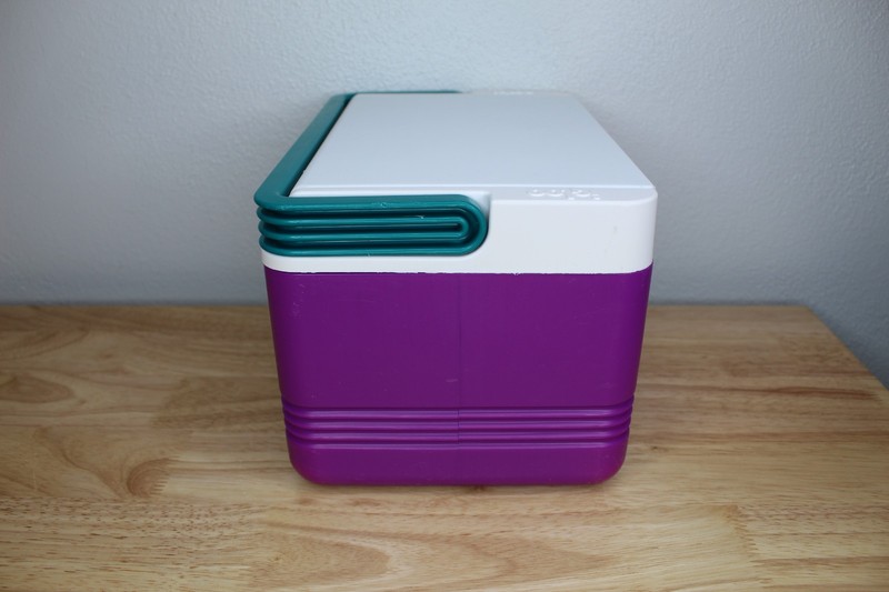 Igloo Legend 4 Cooler – Purple/Teal – Vintage 1995 Lunch Cooler – Hard Shell gallery