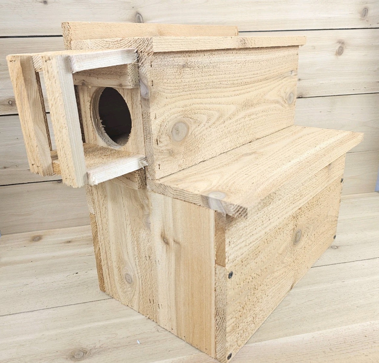 Squirrel House Nesting Box Bird Nature Animals Safety Wooden Cedar Handmade USA gallery