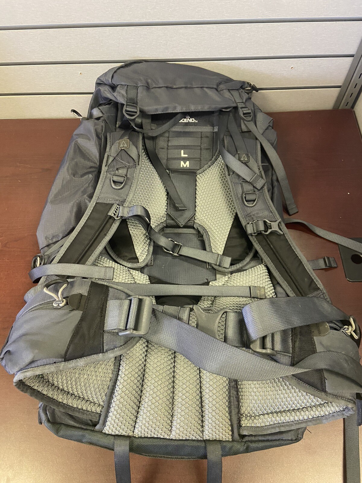 Auth ASCEND MS4400 Grey Nylon Hydration Hiking Trail Pack Backpack  4