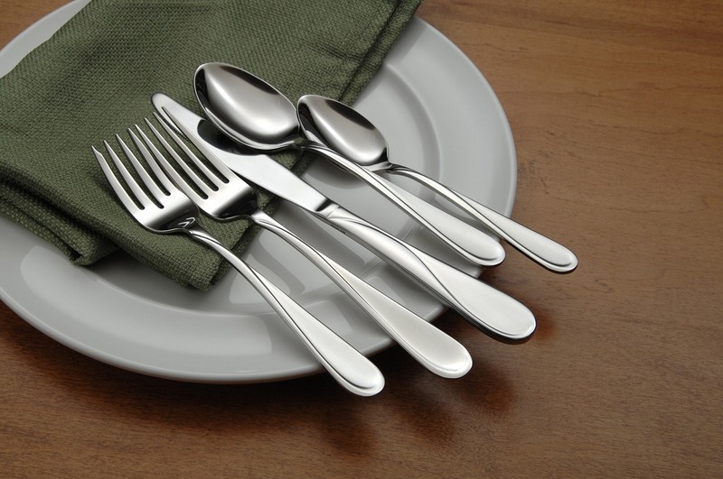 Oneida Flatware Flight, Teaspoons, Stainless Steel, Set of 6 gallery