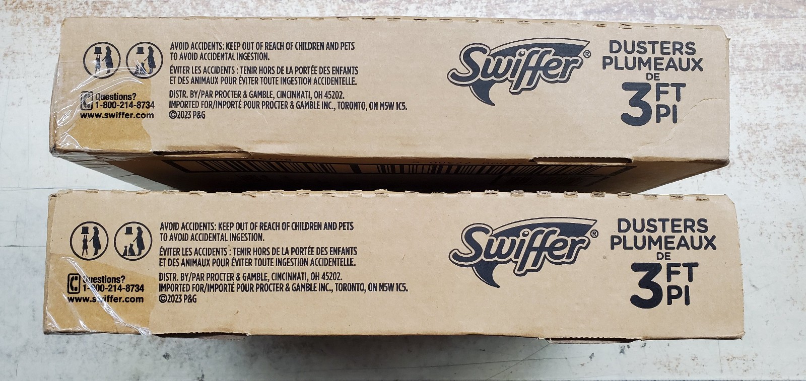 Swiffer 360 Heavy Duty 3ft Extender Handle with 12 Duster Refills LOT OF 2 BOXES gallery