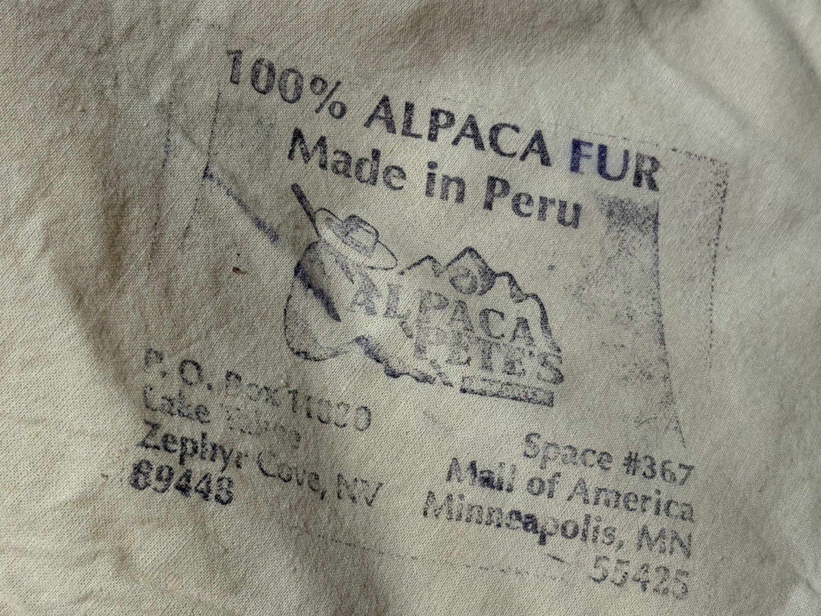 61 x 46" ALPACA Fur Rug Throw White Brown Made in Peru gallery