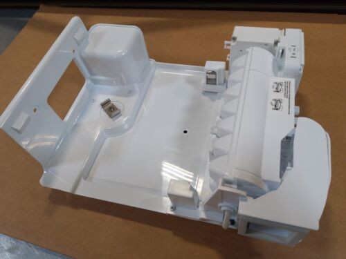 OEM LG EAU60783840 Ice Maker Assembly gallery