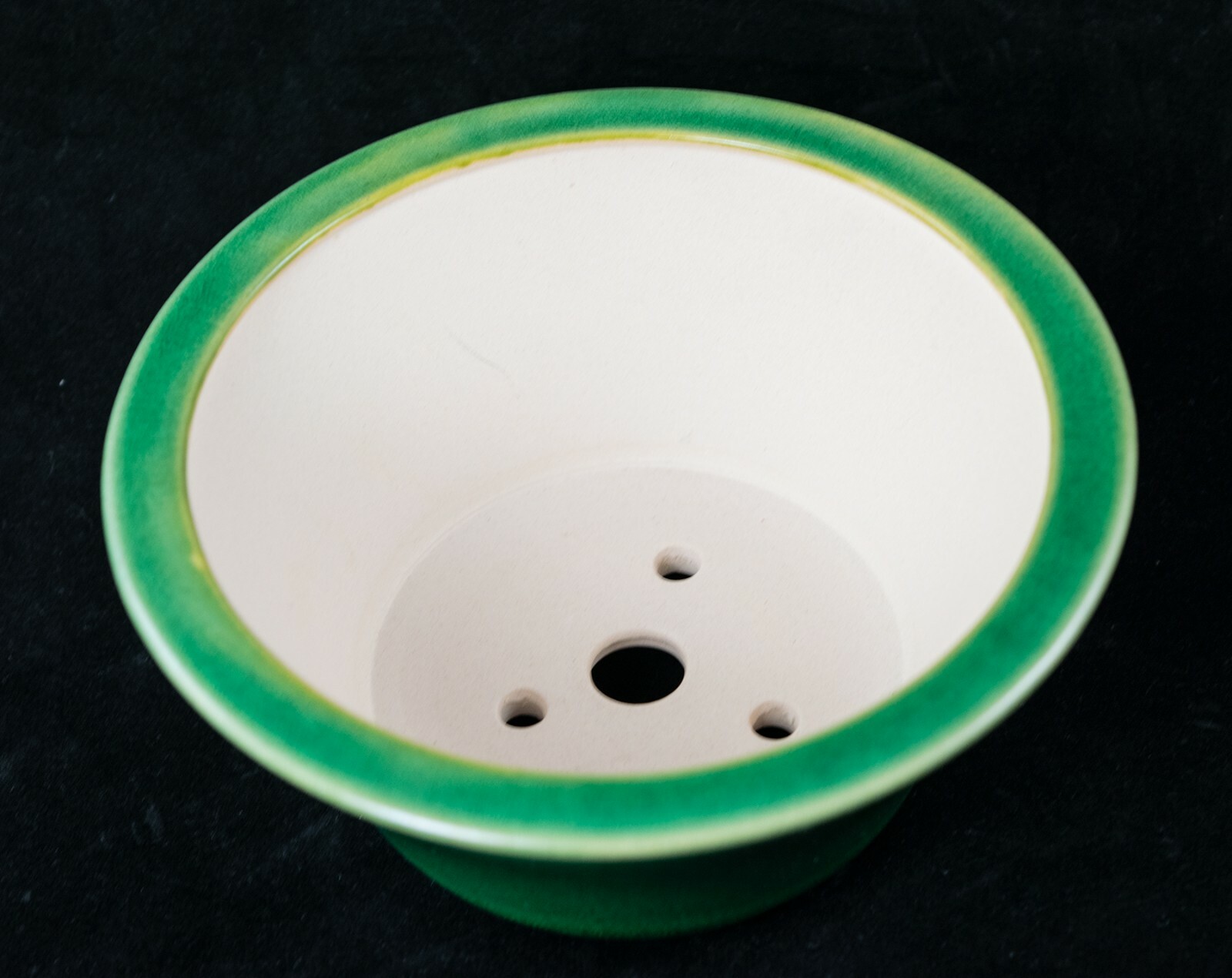 Fine Round Green Cactus & Succulent, Shohin Bonsai Pot + Mesh - 5.5"x 5.5"x 2.5" gallery