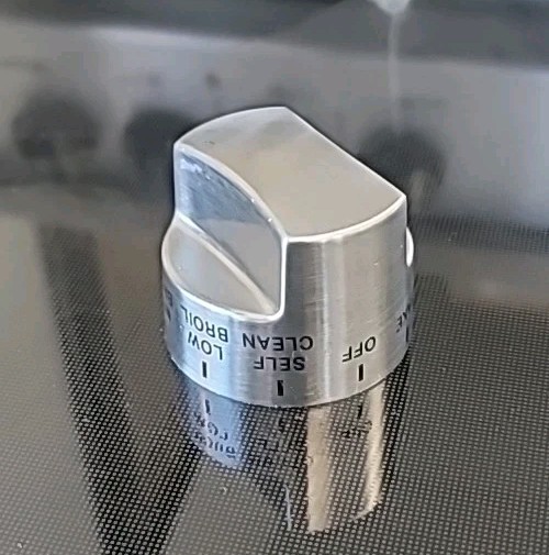 Used Viking Range Selector Knob 042267-000 gallery