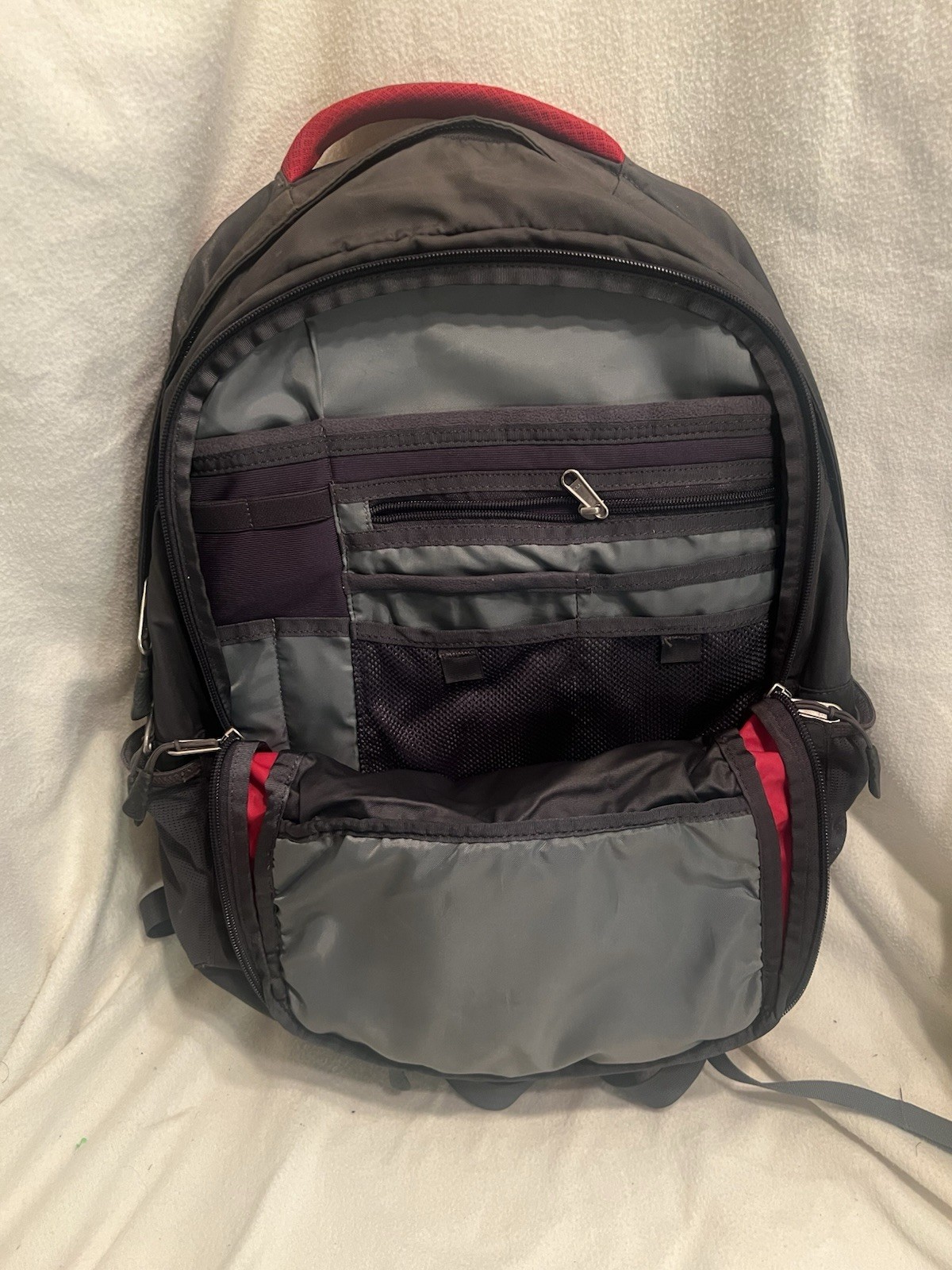 The North Face Recon Red Black Backpack 3