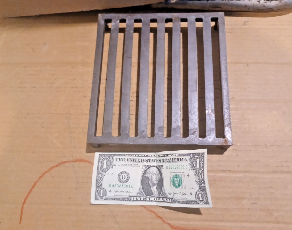 Small Welded Steel BBQ Grill Grate For Camping/Camp Fire Or Use As Pot Trivet gallery
