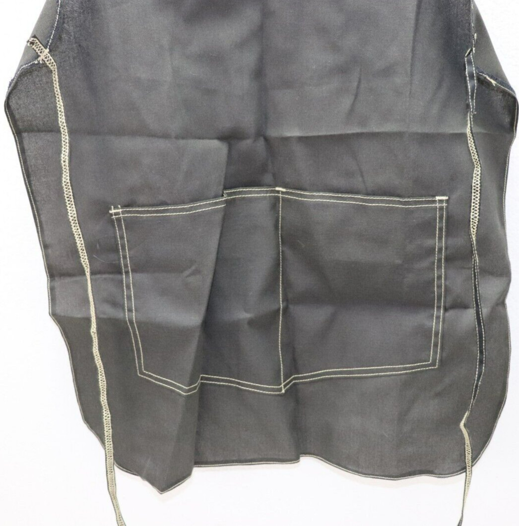 Black polyester Apron with pockets and ties 29 1/2in L x 21in W E016 gallery