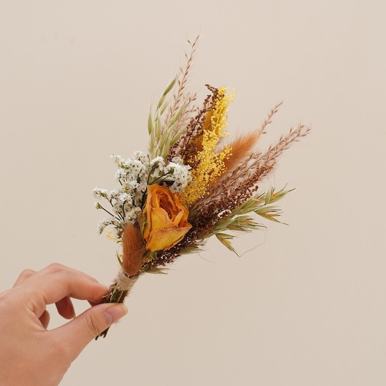 Dried Flower & Greenery Mini Bunch Bouquets, Multicolor Floral Decor Set (4) gallery
