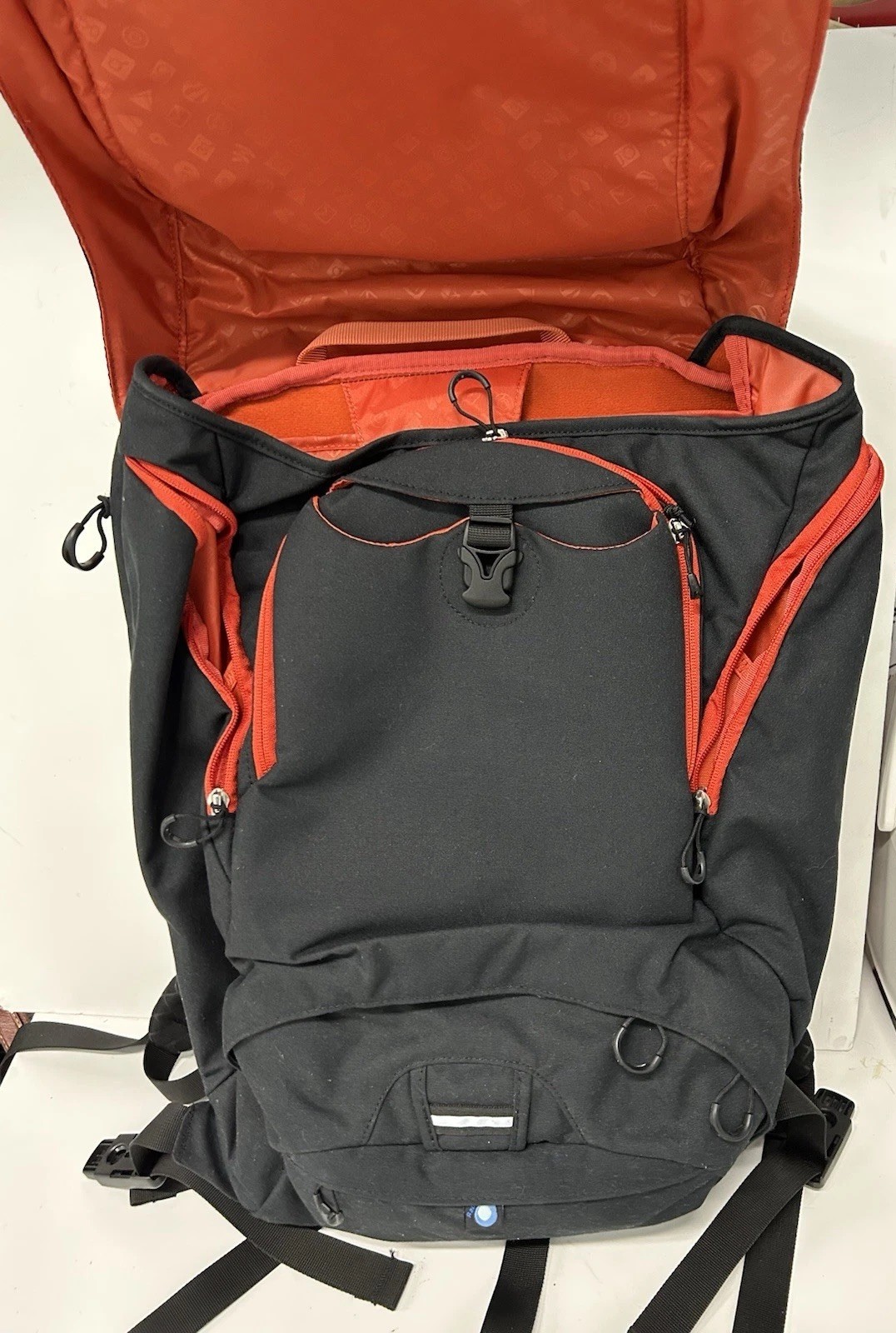 OSPREY Limited Edition Google Pack Black Commuter Multi Compartments Backpack 4
