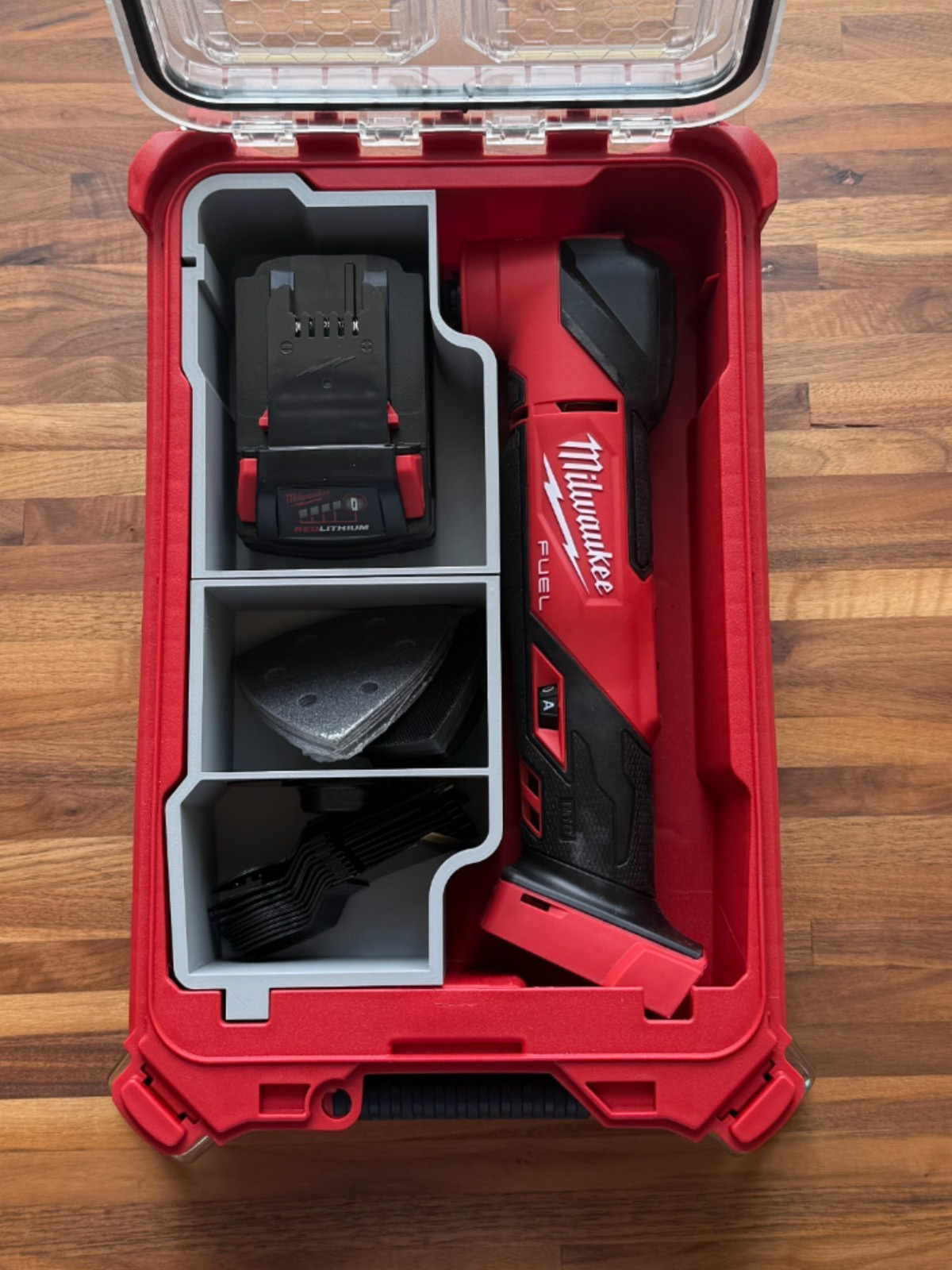Milwaukee Packout M18 Oscillating Multi-Tool (insert Only) gallery