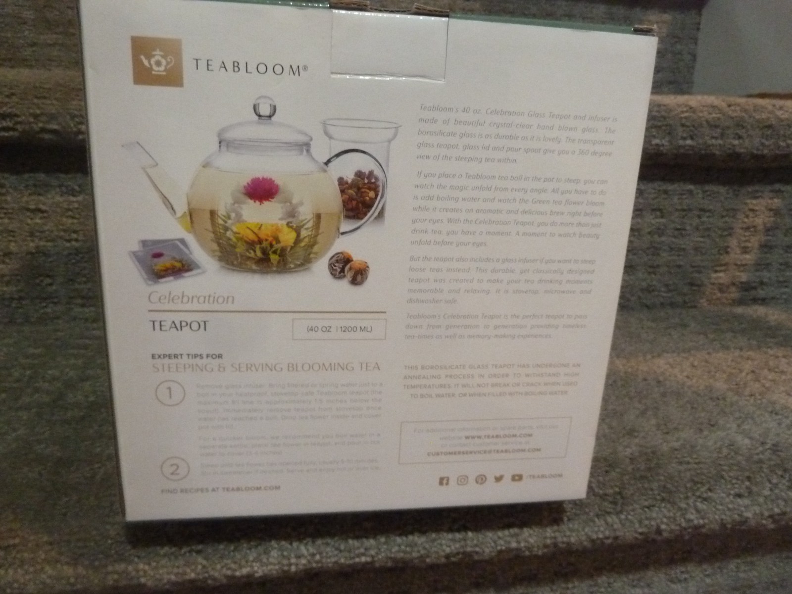 Teabloom Celebration Glass Teapot with Loose Tea Glass Infuser BRAND NEW gallery