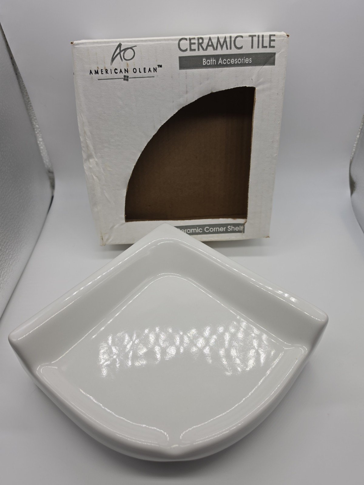 American Olean Off White Ceramic Tile Corner Shelf 7 X 7 AO10BA765CC1P2 gallery
