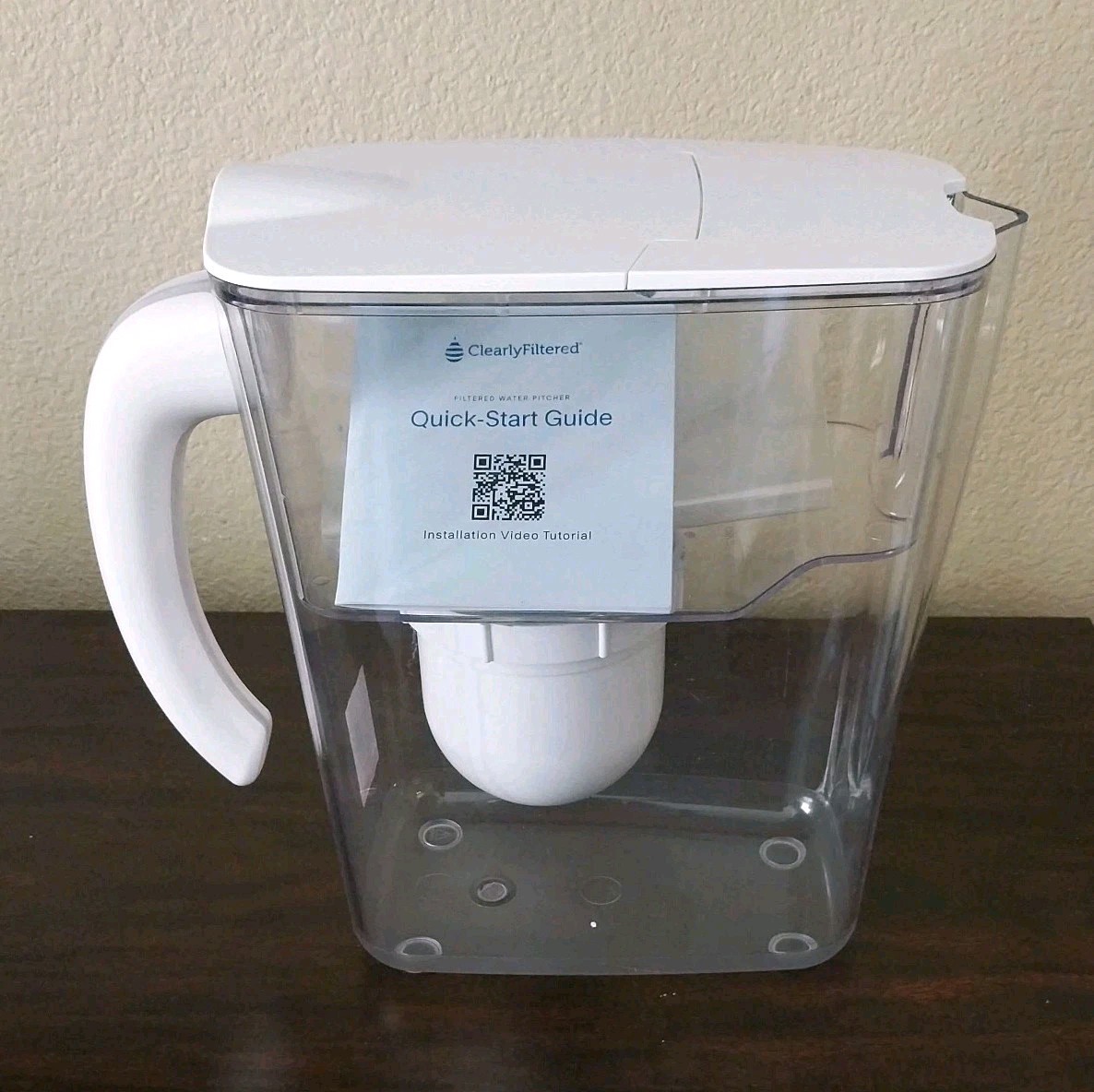 CLEARLY FILTERED Water Pitcher 10 Cups Affinity Filtration (Lid is Detached) gallery