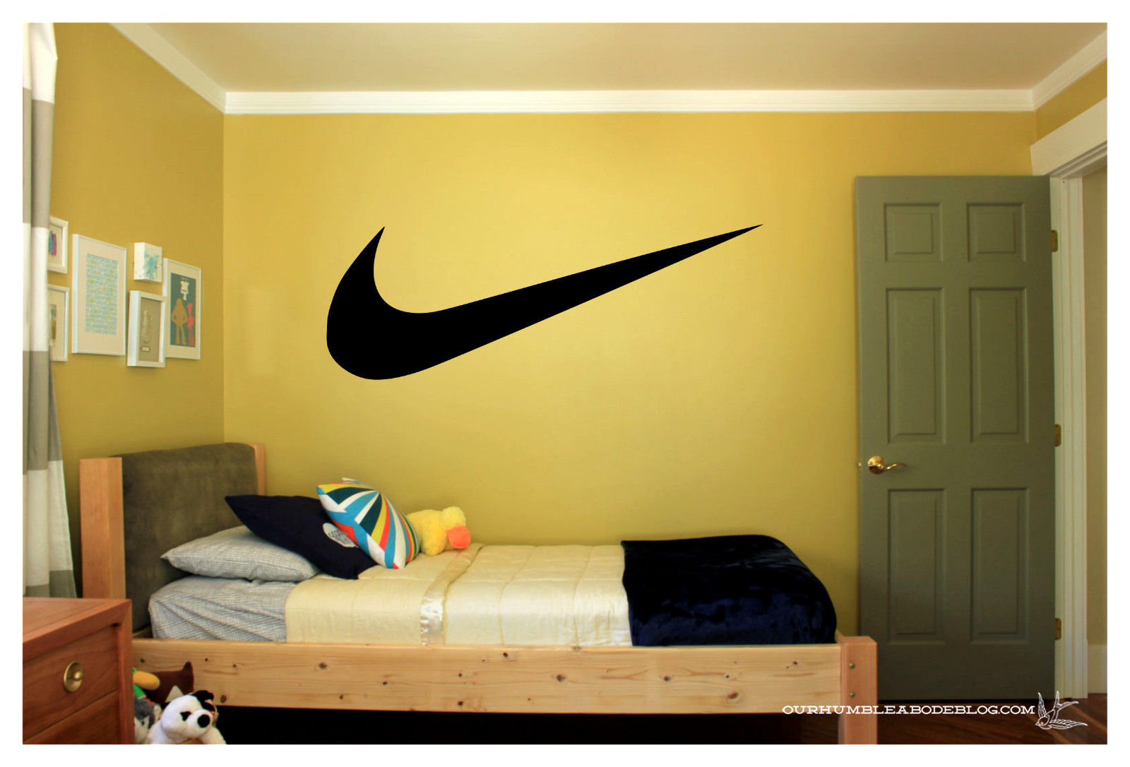 NIKE LOGO CHECK MARK Only WALL VINYL ART DECAL 24X8.5" BEDROOM HOME DECOR gallery
