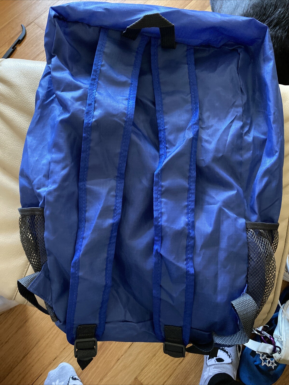 Brooks Run happy Ultralight Back Pack Backpack Blue  Light Weight 18" 2