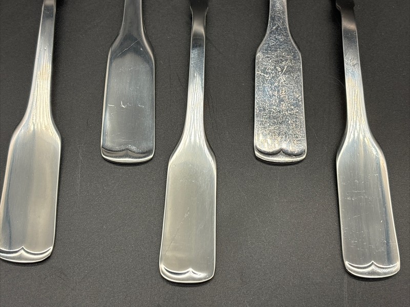 18/10 Stainless 8 spoons Cube Flatware 7.5 In Dinner Spoon. American colonial gallery