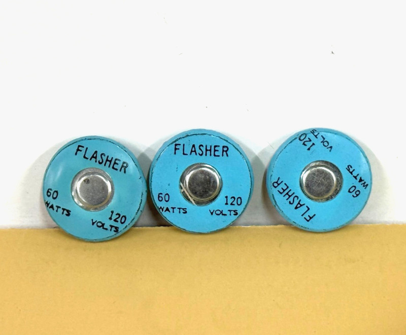 Winker FLASHER Twinkle BLINKING 60W 120V 60 Watts USA Superior Mfg Co NEW 1008 gallery