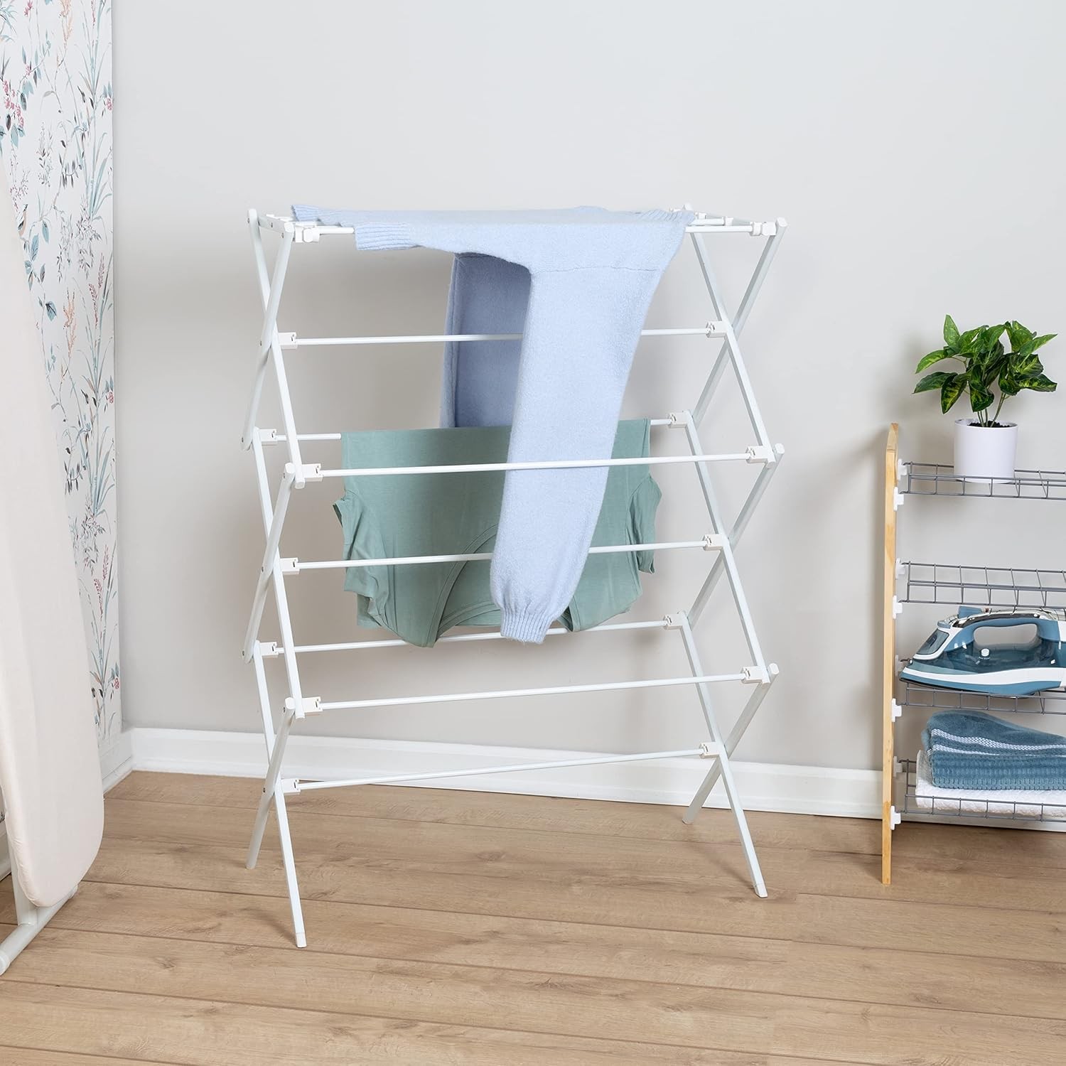 Foldable Portable Laundry Rack for Air Drying Clothing, Indoor Outdoor Use - 14. gallery
