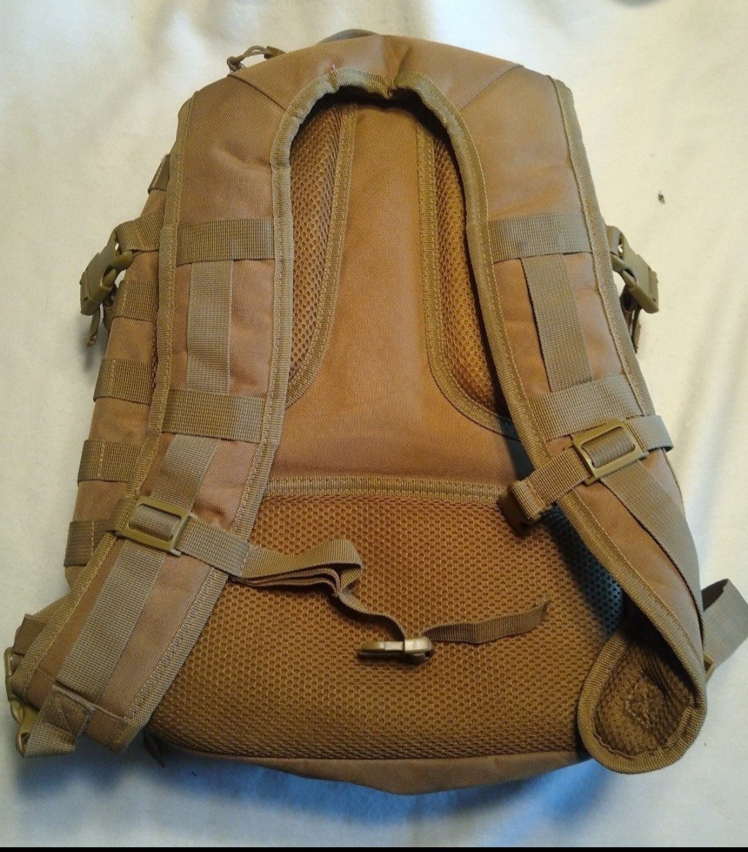 SOG Tactical Backpack Hiking Day Pack  2