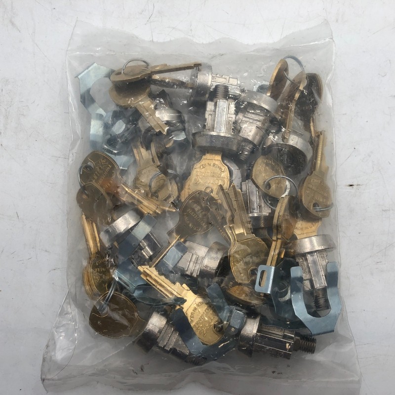 Compx USPS-L-1172C Clockwise National Mailbox Lock & Keys C9100 - New 10 Pack gallery