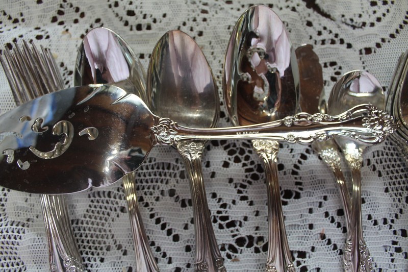 Romantic Rose Silverplate Flatware Your Choice gallery