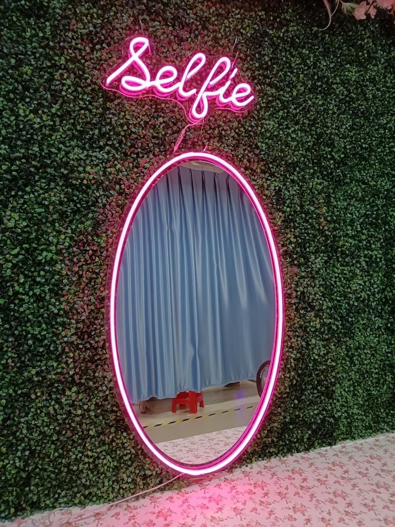 LED Mirror Neon Sign Custom Heart Wall Art for Salon & Bedroom Wall Art Decor gallery