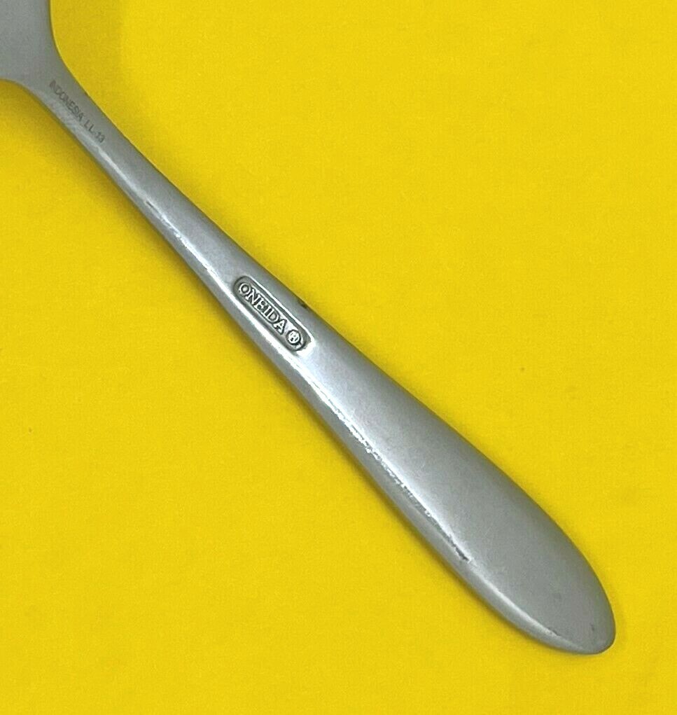 ONEIDA MOONCREST LUANN TRISTA GLOSSY STAINLESS FLATWARE SINGLES & GROUPS -CHOICE gallery