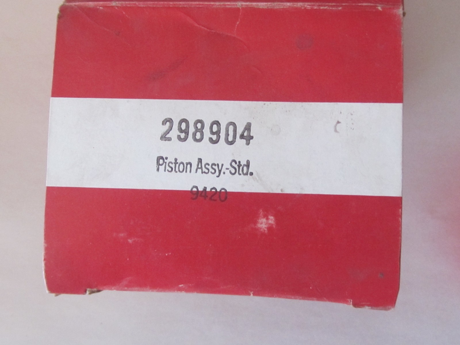 NOS OEM Genuine Briggs & Stratton PISTON ASSY. STD Part 298904 gallery