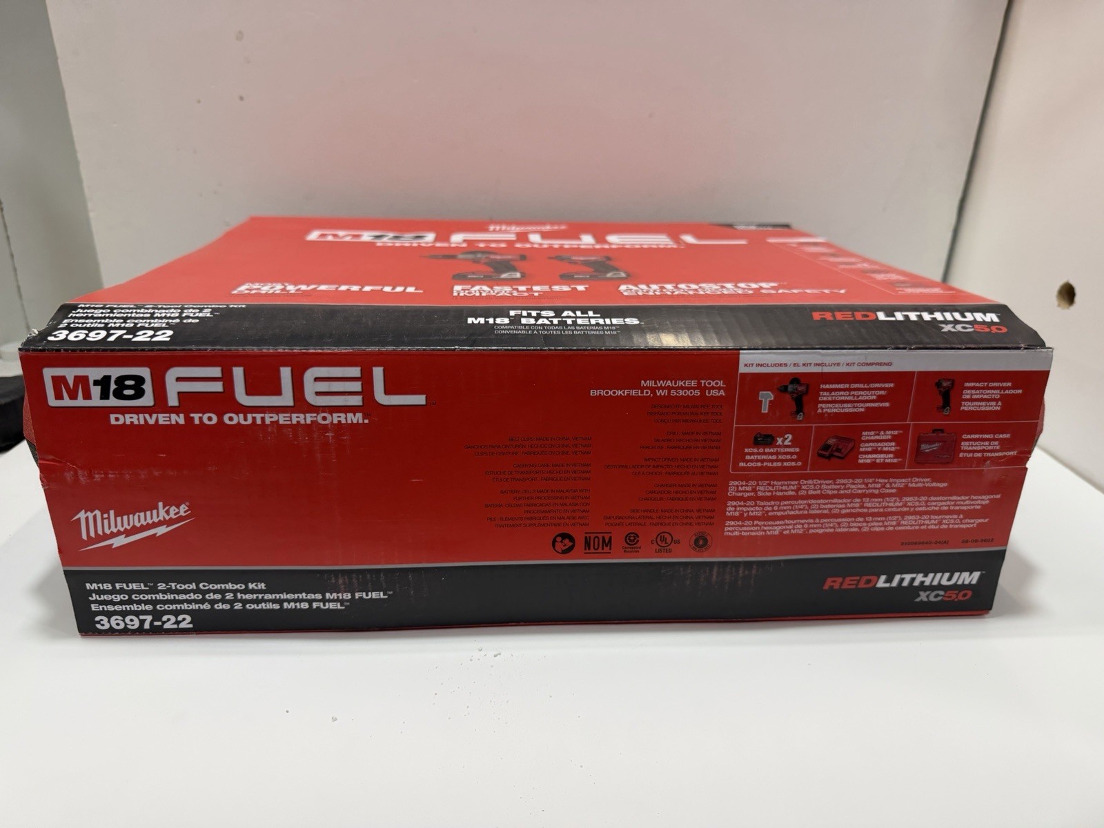 Milwaukee M18 FUEL 18V 2-Tool Combo Kit - Red (3697-22) gallery