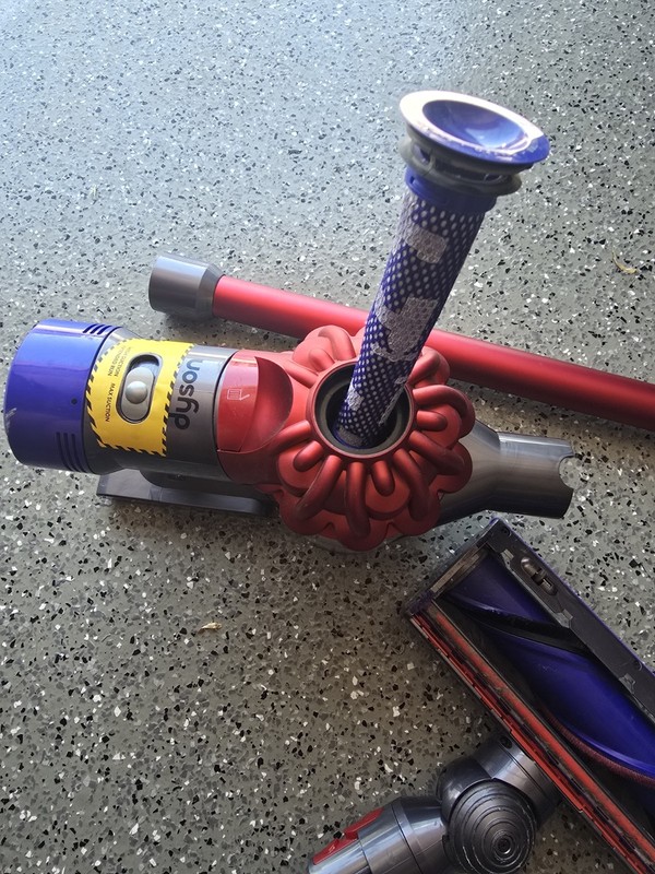 Dyson V8 Motorhead Origin Codless Stick Vacuum Cleaner - Red gallery