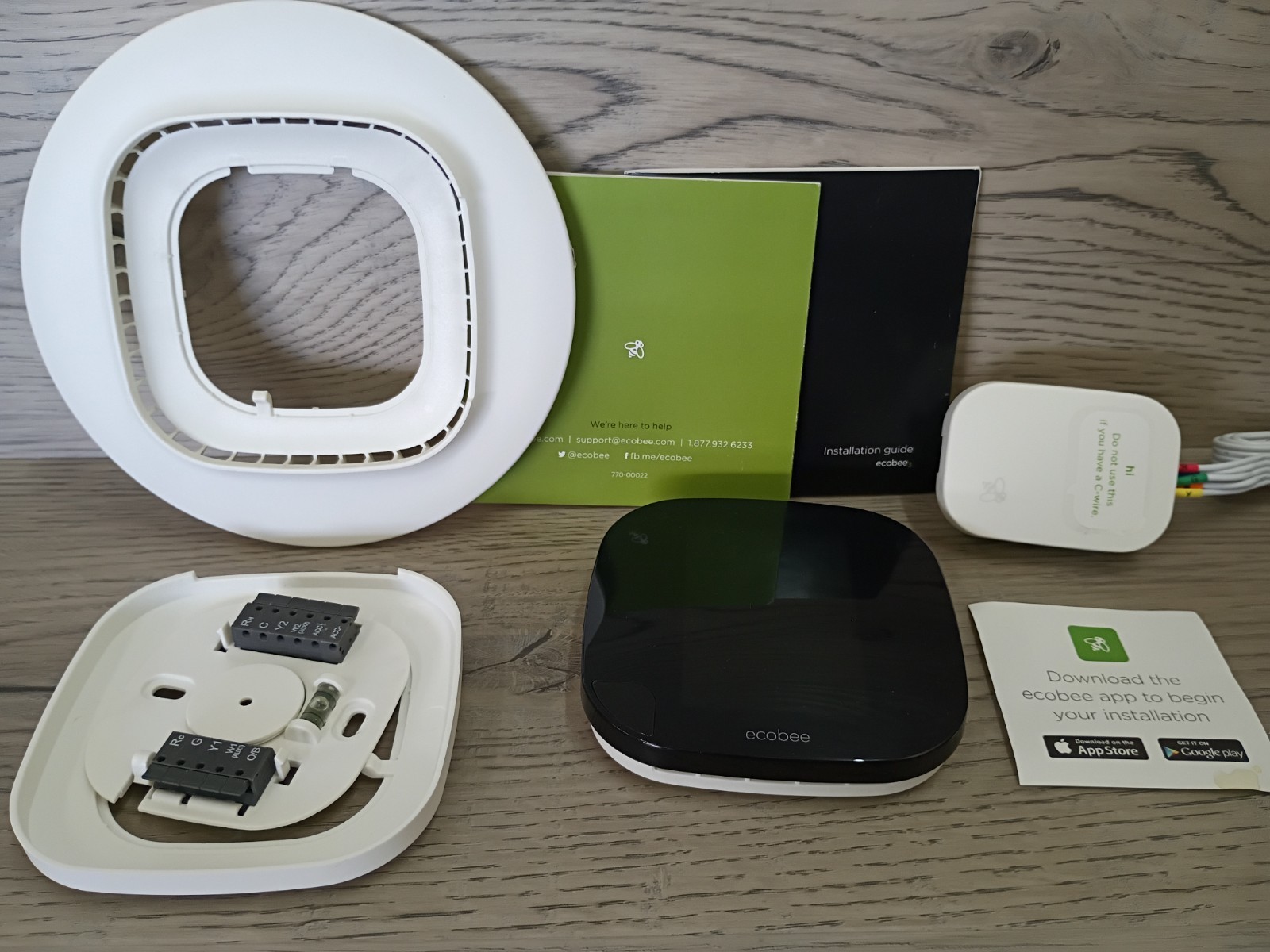 Used ecobee3 Smart Thermostat EB-STATZE3-02 WIFI - Works w/ Apple HomeKit, Alexa gallery