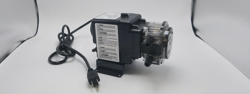 Stenner Pump 45MPHP10 - 10 gpd - Fixed Rate - 100psi (Motor and Head Only) gallery
