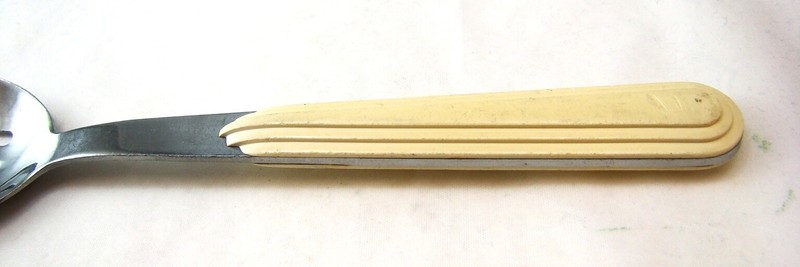 Unknown Maker Stainless Steel & Plastic JAZZ CREAM Pierced Table Serving Spoon gallery