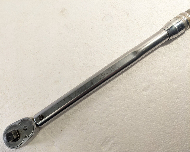 Snap- On 1/2" Drive Micrometer Click-Type Torque Wrench, Knurled Handle gallery