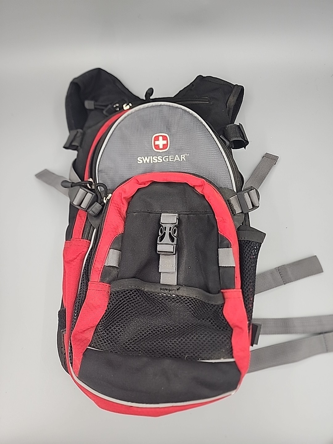 Small Swiss Gear Backpack/hydration Pack Red And Black