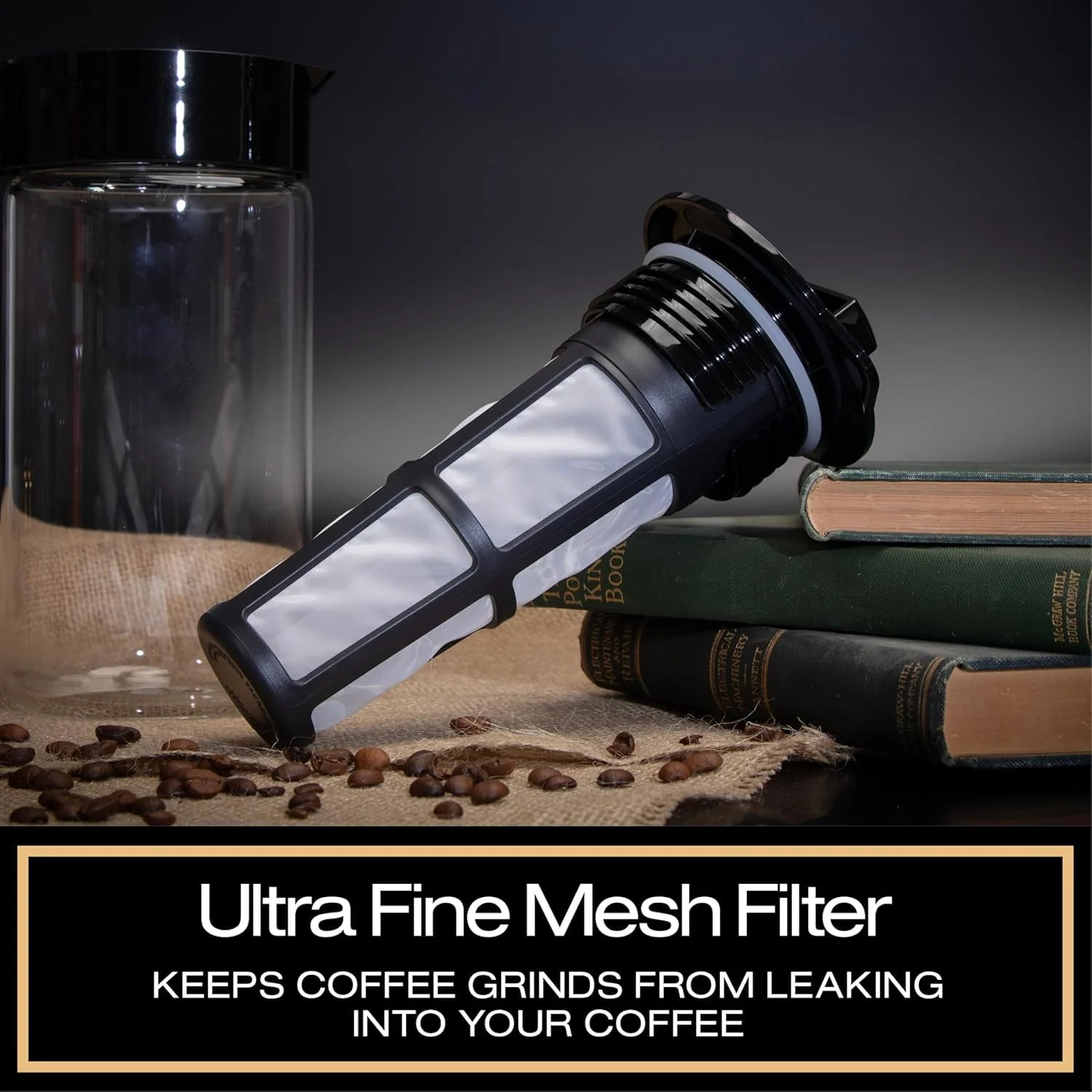 Glass Cold Brew Coffee Maker, Airtight Pitcher, 1 Quart, Black Lid and Ha gallery
