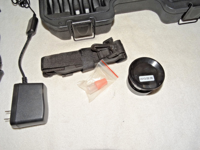 AE Light Xenide AEX20 20W HID Flashlight 1200 Lumens W/Case/2-Chargers gallery
