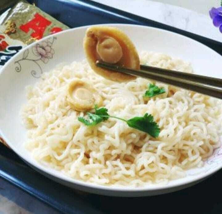 A1 Abalone Instant Noodles (15 Packs) Contain Real Abalone + FREE Gift +Fast DHL gallery