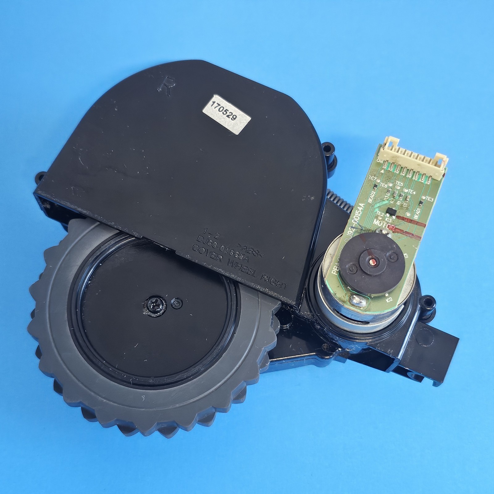 Samsung POWERbot R7040 RIGHT Drive Wheel Motor Assembly REPLACEMENT SR1AM7040WG gallery