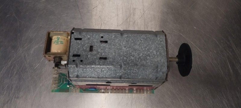 Front Load Washer Timer 110v 60Hz for Wascomat W75/105 P/N: 471897803 [USED] gallery