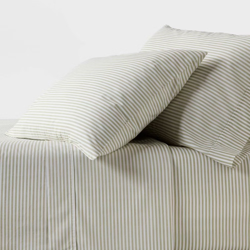 Threshold 250 Thread Count Organic Cotton Percale 4-Piece Sheet Set gallery