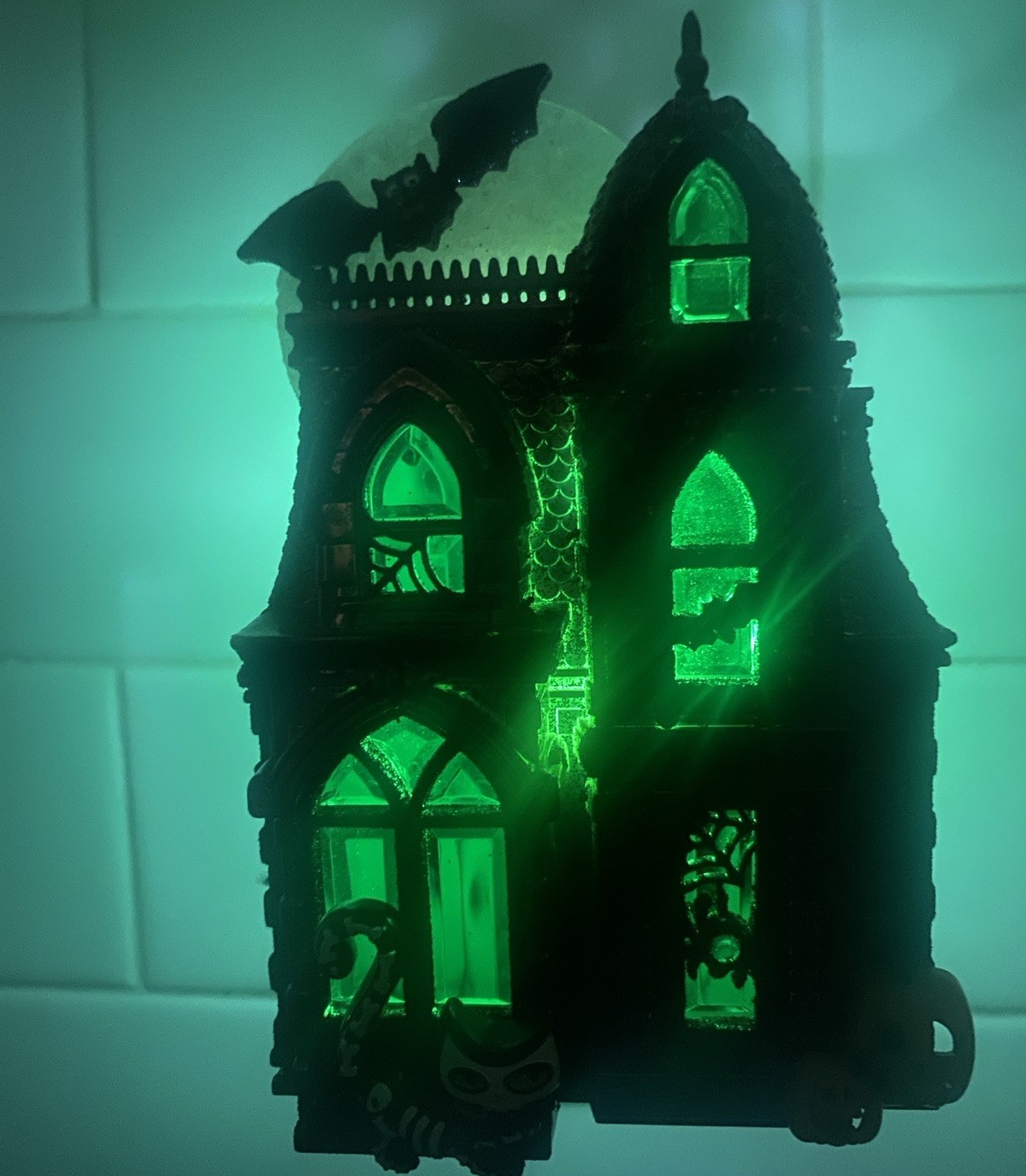 Bath And Body Works Wallflower Plug In Night Light Haunted House Halloween Cat gallery