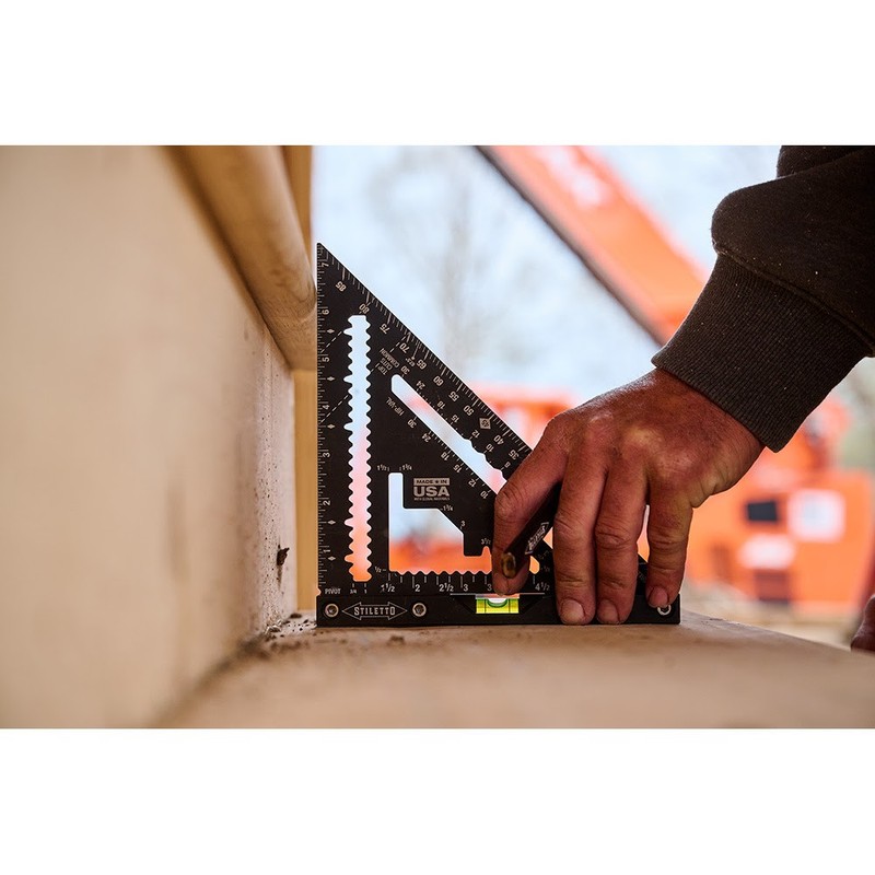 Stiletto STSQ7-L 7" Carpenter Square with Level Aluminum Black gallery