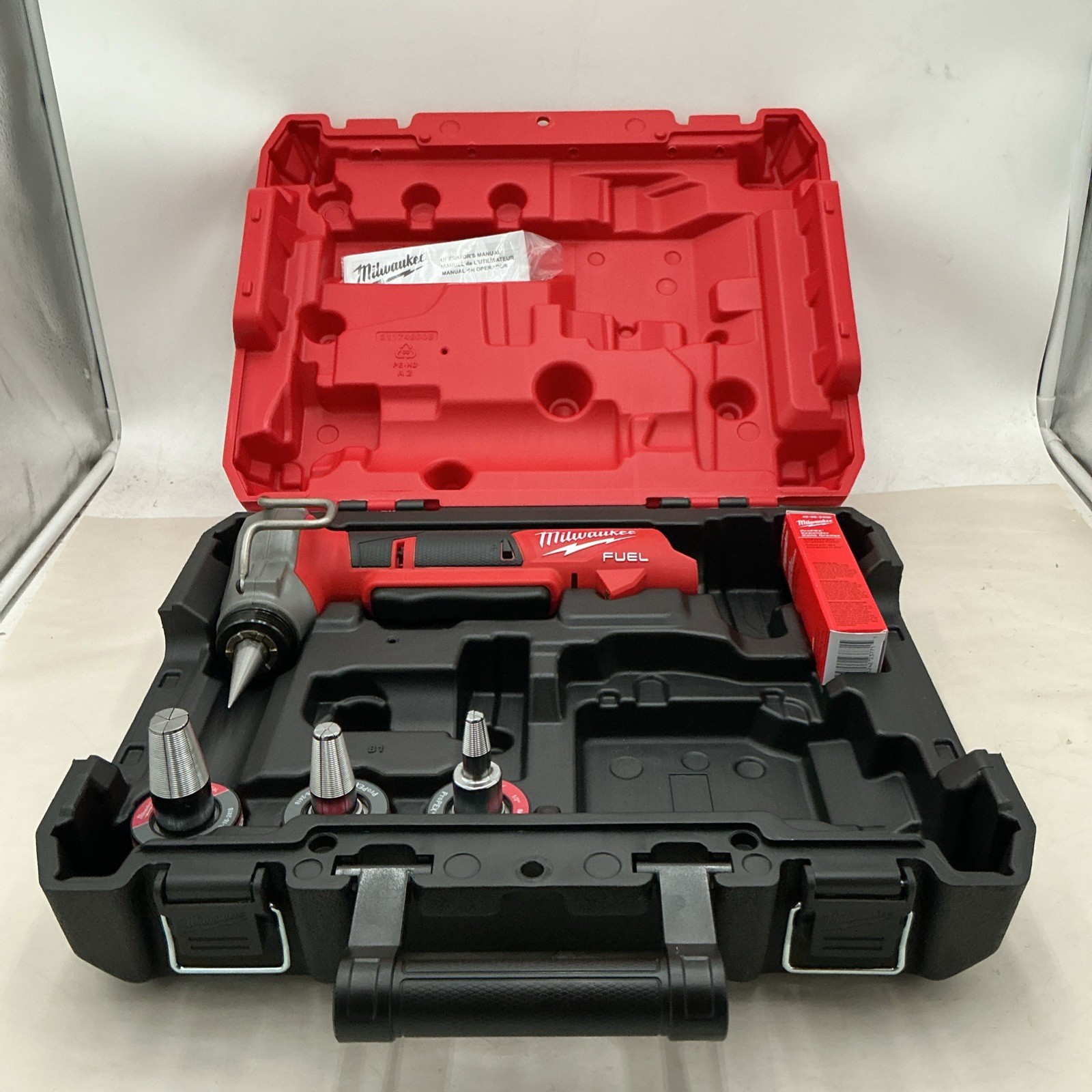 Milwaukee 2532-20 M12 Pro PEX Expander Tool with 1/2 in. - 1 in. RAPID SEAL gallery