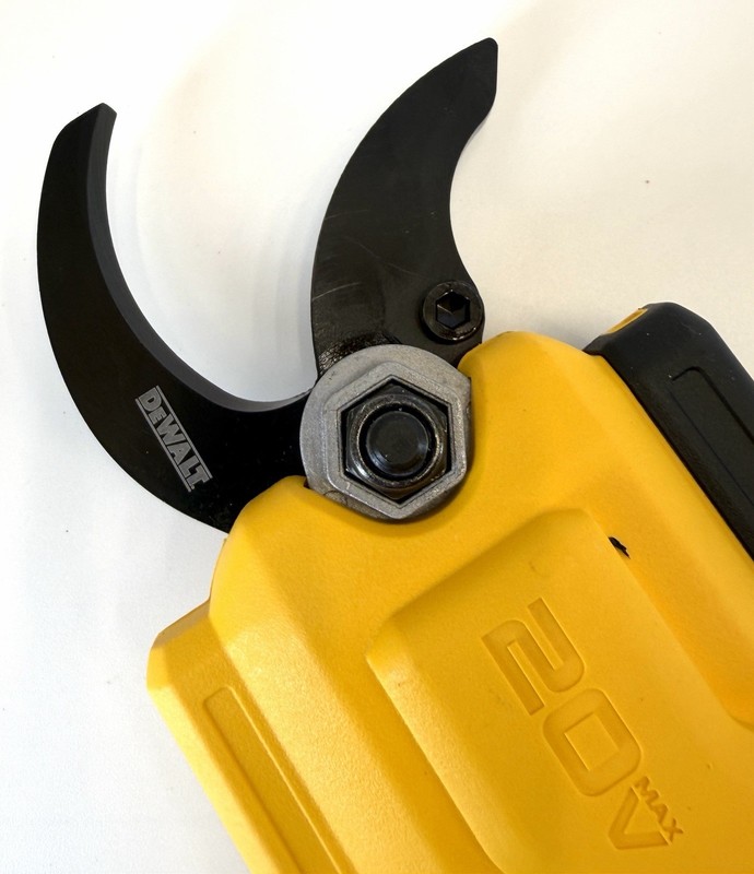 DeWalt 20V MAX Cordless 1 1/2 in Pruner Tool Only Model DCPR320B gallery