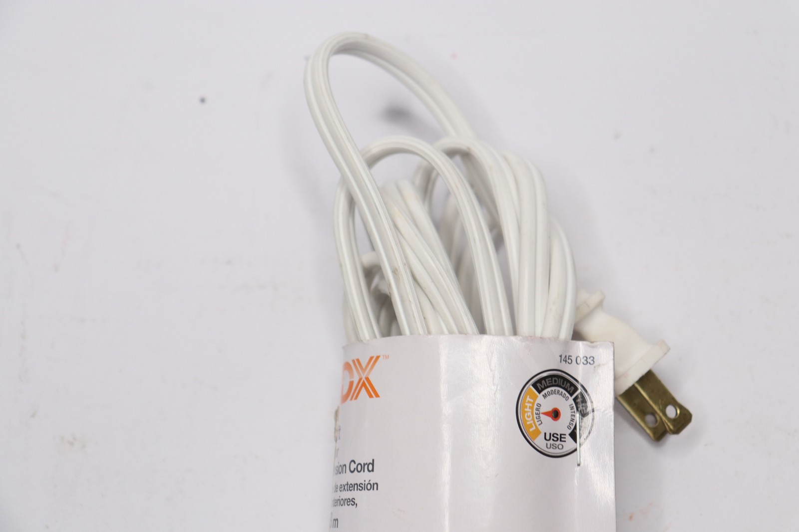 HDX 16/2 Light Duty Indoor Extension Cord White 12 ft. FSEX06 gallery