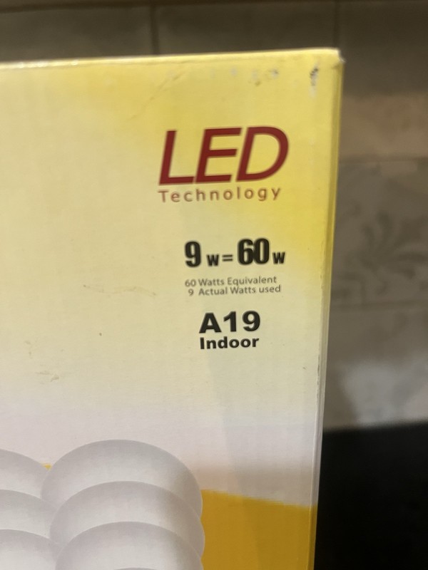24-pack Energetic LED Light Bulbs Open Box 750 Lumens 9W 5000K 15,000hr gallery