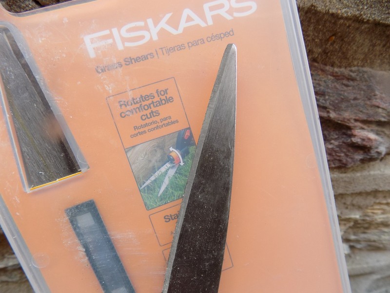 Fiskars Grass Shears Rotating Handle Stainless Steel Shear Ease Technology NEW gallery